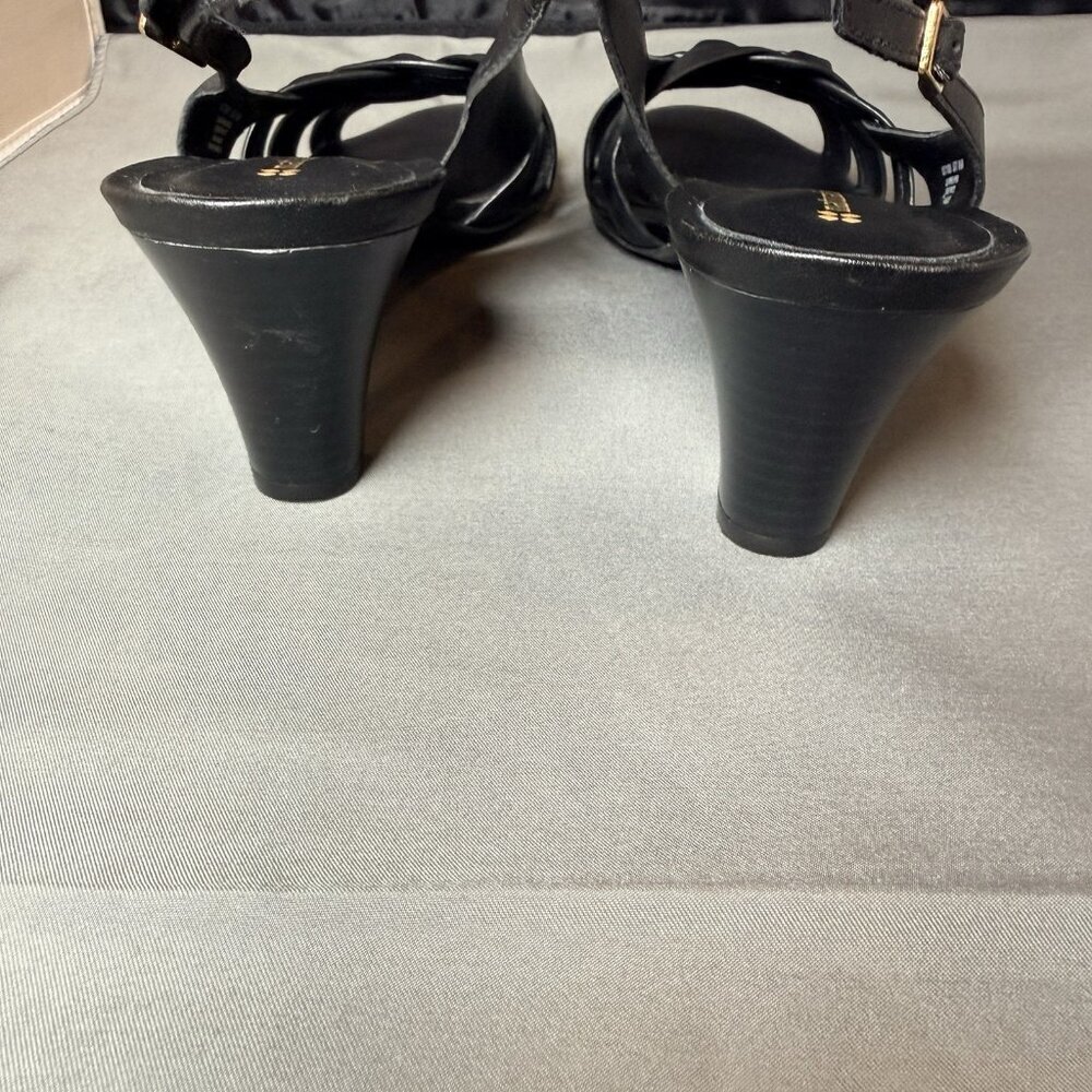 Naturalizer Women Black Leather Sling Back Size 9.5 - Picture 3 of 5
